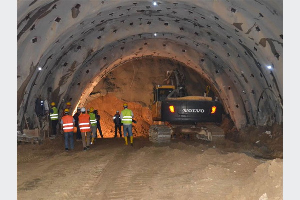 Probijen Tunel Igman Na Poddionici Vlakovo Lepenica Na Koridoru Vc