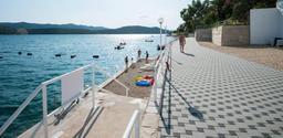 neum